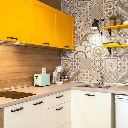 Homes Apartment *