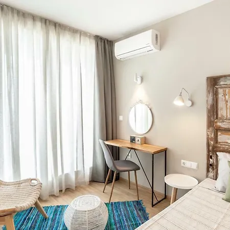 Homes Apartment *